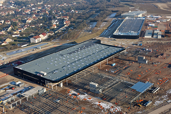 B’EST, centre commercial hors-norme