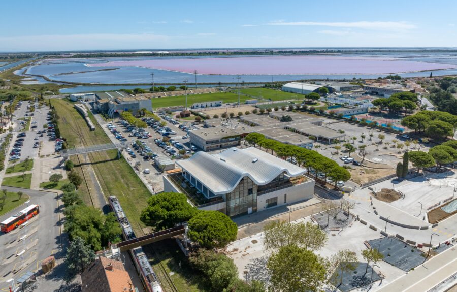 SOPREMA Entreprises surfe sur la vague de la salle des rencontres et de la médiathèque du Grau-du-Roi