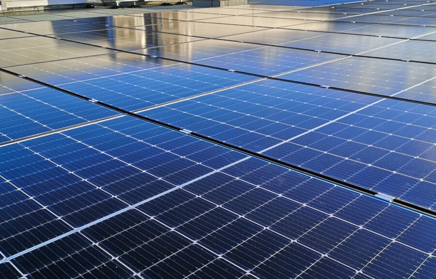 Toiture photovoltaïque en Côte-d’Or : SOPREMA Entreprises Dijon, votre expert solaire local