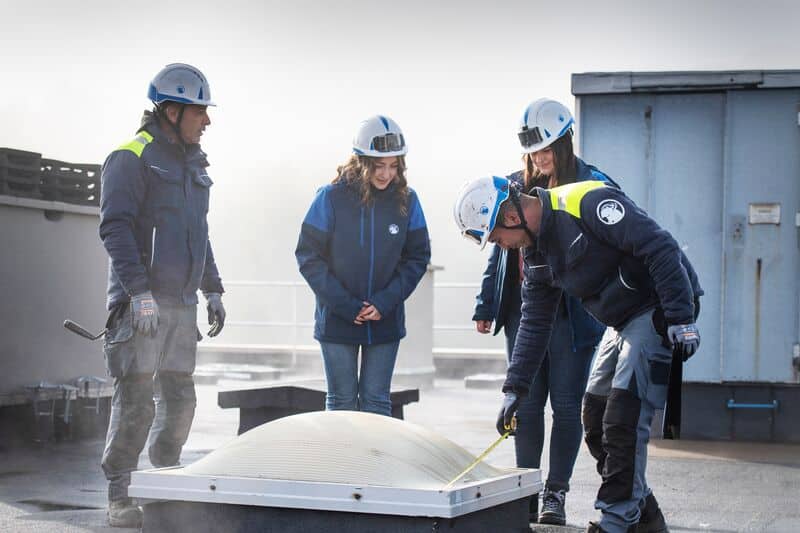 Entretien de toiture-terrasse : obligations réglementaires, bonnes pratiques et impact carbone