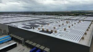 Rechapage de toiture et préparation photovoltaïque par SOPREMA Entreprises Agence de Paris Acier.