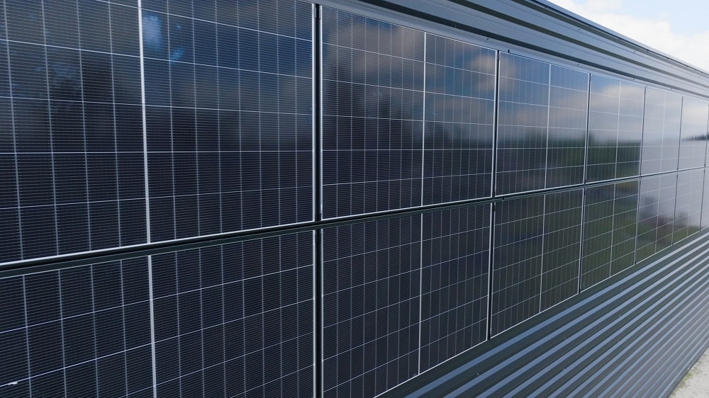 Photovoltaïque en façade.
